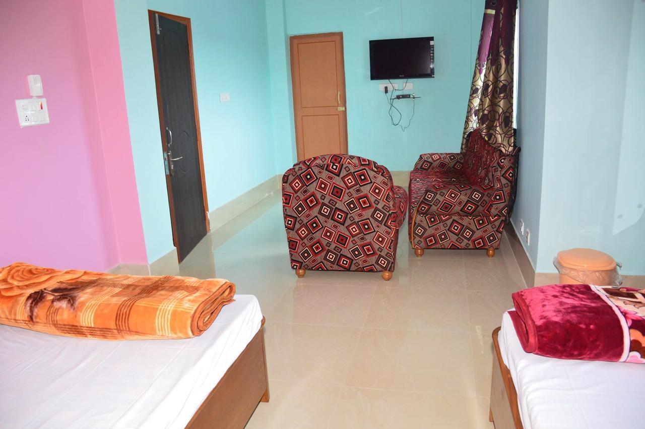 Hotel Kaustav Tezpur Экстерьер фото