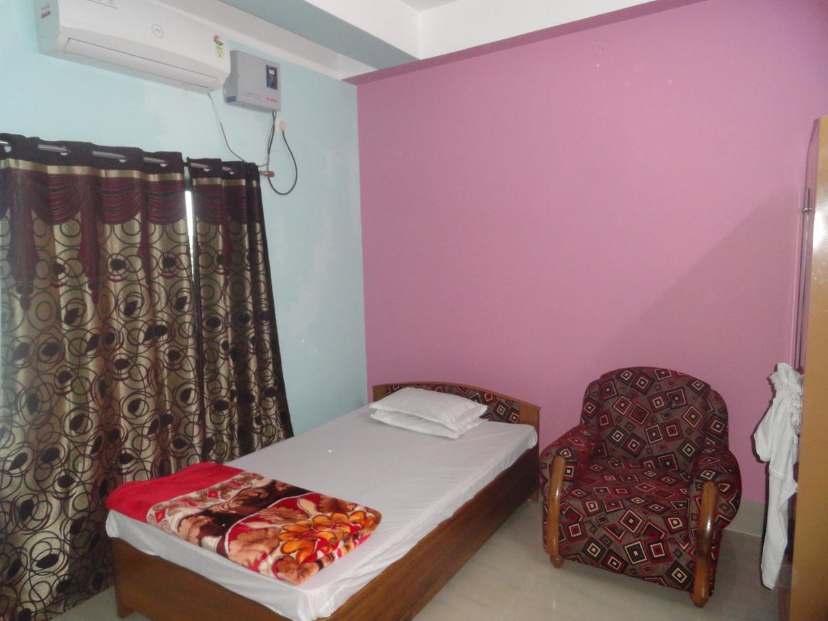 Hotel Kaustav Tezpur Экстерьер фото